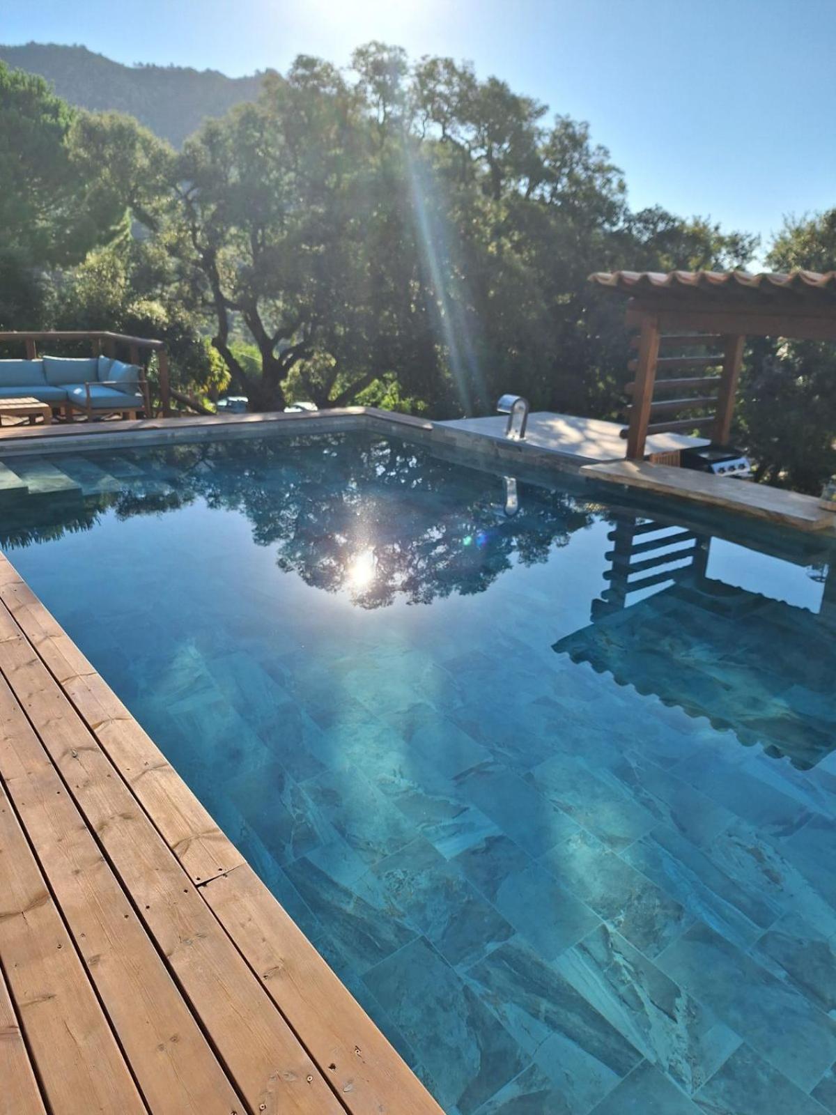 Appartement Jardin Et Piscine Les Anges Du Maquis Location Corse-Du-Sud Conca Extérieur photo